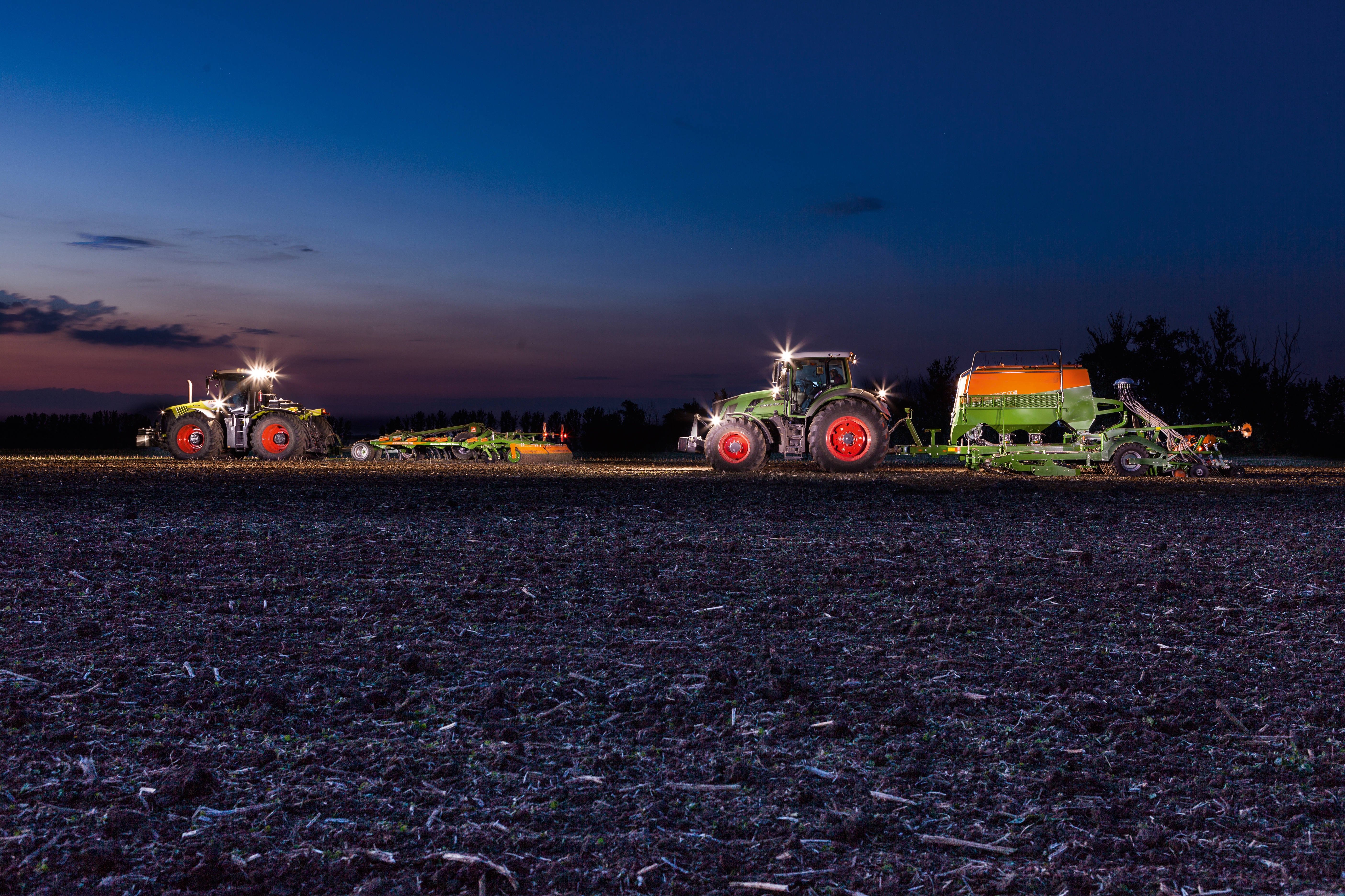 Cenius_7003-2TX_Claas_Cirrus_6003-2C_Deutz_001_d1_150312